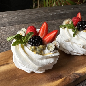 Mini pasiflorinė Pavlova
